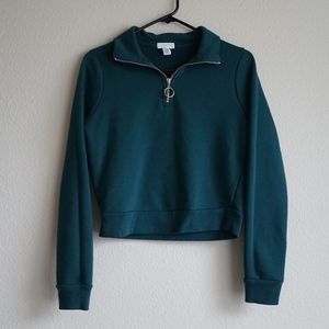 Cropped sweatshirt
